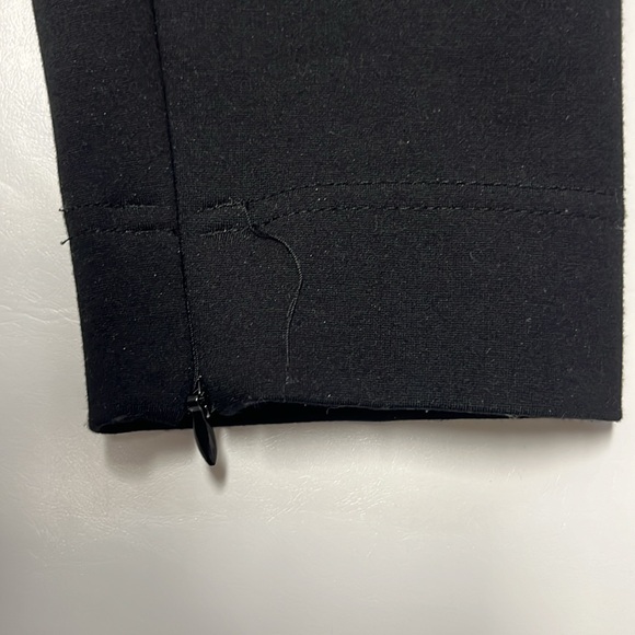 Black pants - Picture 4 of 4